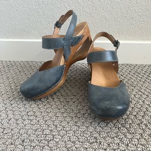 Dansko Taci Wedges- Denim blue